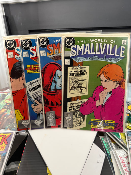 The World of Smallville 1-4